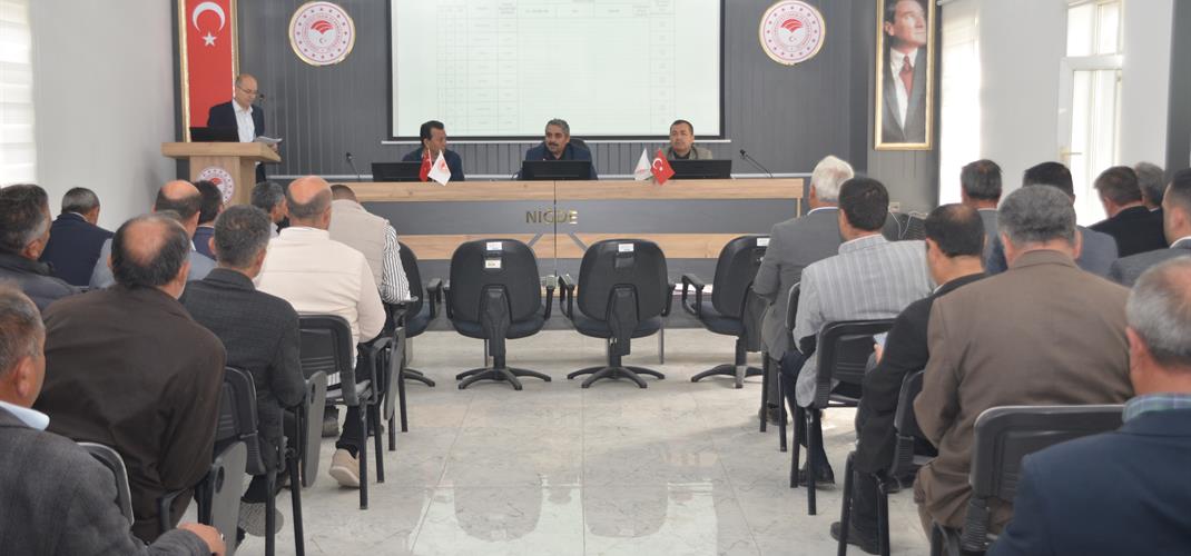 Genel Tarım Sayımı Kapsamında Niğde Merkez ilçe Köy Muhtarlarına  Bilgilendirme Toplantısı Gerçekleştirildi.